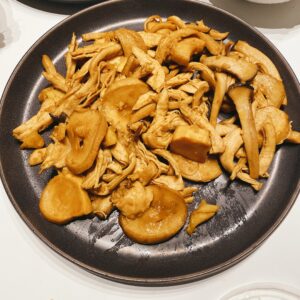 Oyster mushroom & Chicken